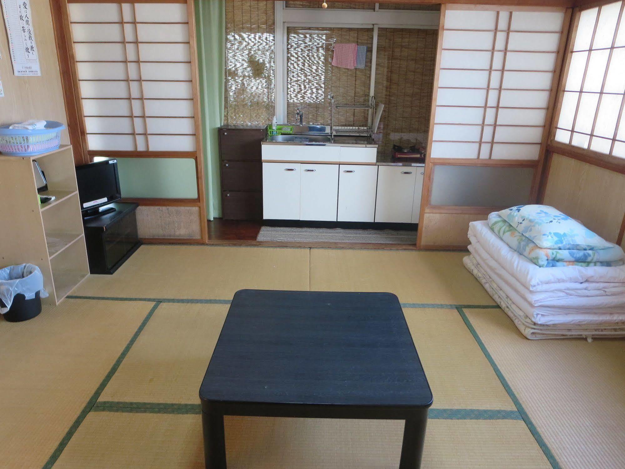 Minshuku Iwakawa Otel Yakushima  Dış mekan fotoğraf